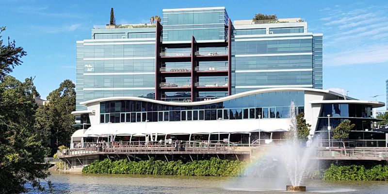 External view of Virtual Office near the lake Norwest