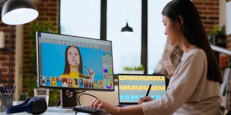 Freelance Graphic Designers